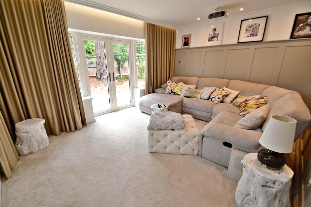 Additional image 7 of Canford Cliffs