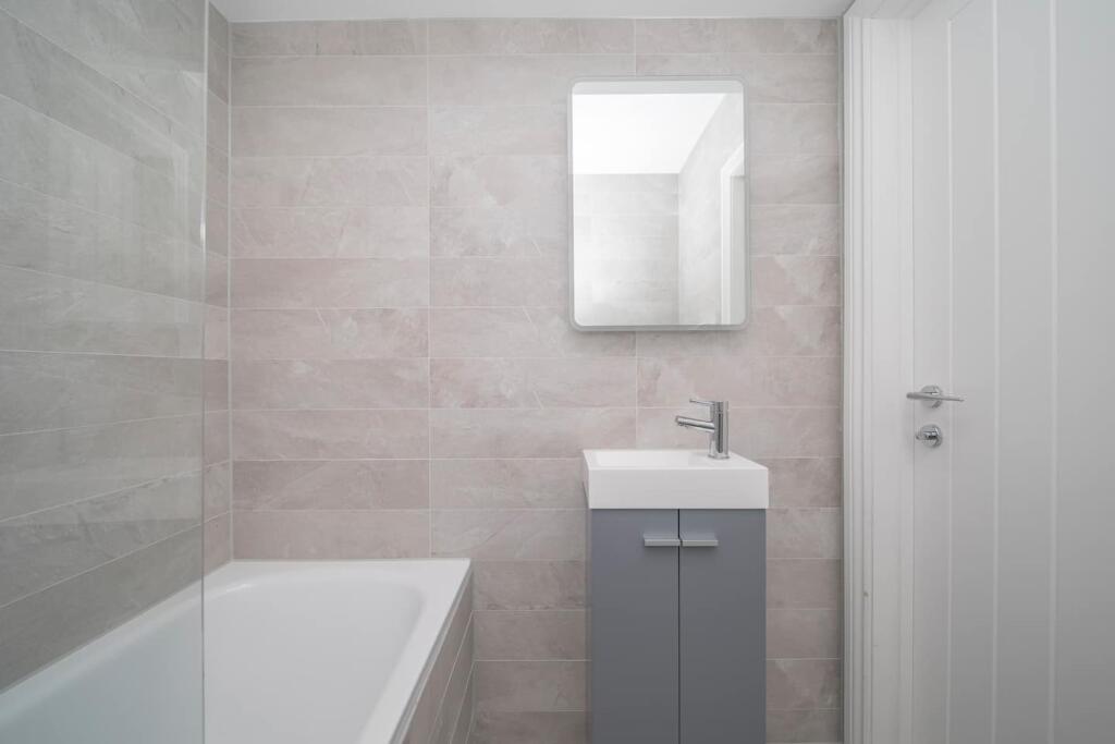 Additional image 8 of St George's Road, Brighton