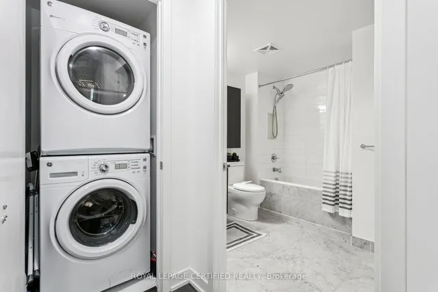 Additional image 31 of 38 Iannuzzi St Unit 502