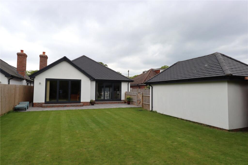 Additional image 10 of Barton Court Avenue, Barton On Sea, Hampshire, BH25