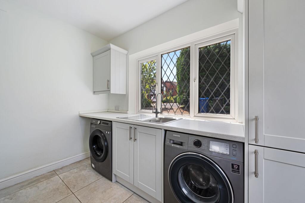 Additional image 19 of Vale Coppice, Ramsbottom, BL0 9 | Impressive 5-Bedroom Detached with Open-Plan Kitchen, Private Garden & Garage