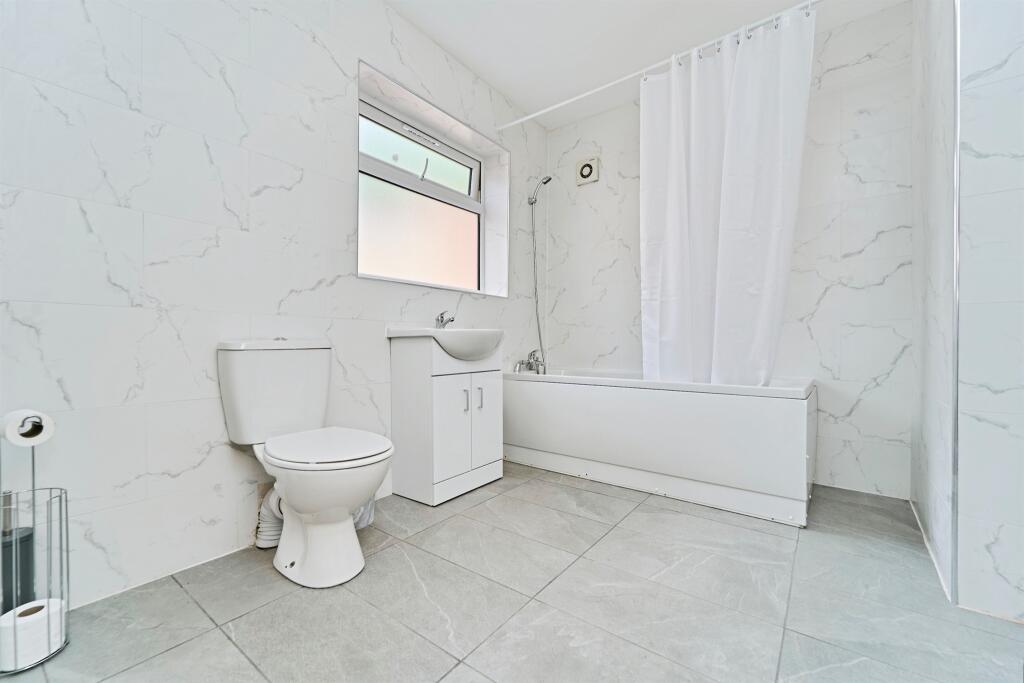 Additional image 9 of Bilhay Lane, West Bromwich