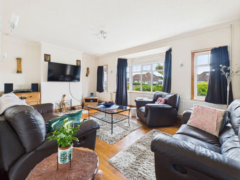 Additional image 4 of Cecilian Avenue, Worthing, BN14 8AU