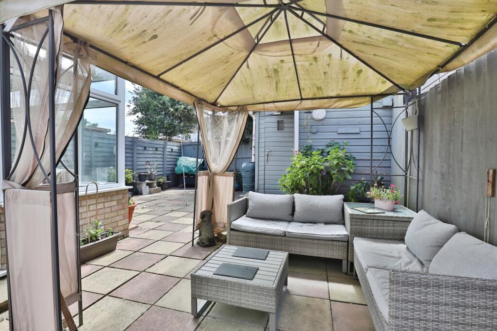 Additional image 9 of Old Barn Close, Ringwood, Hampshire, BH24