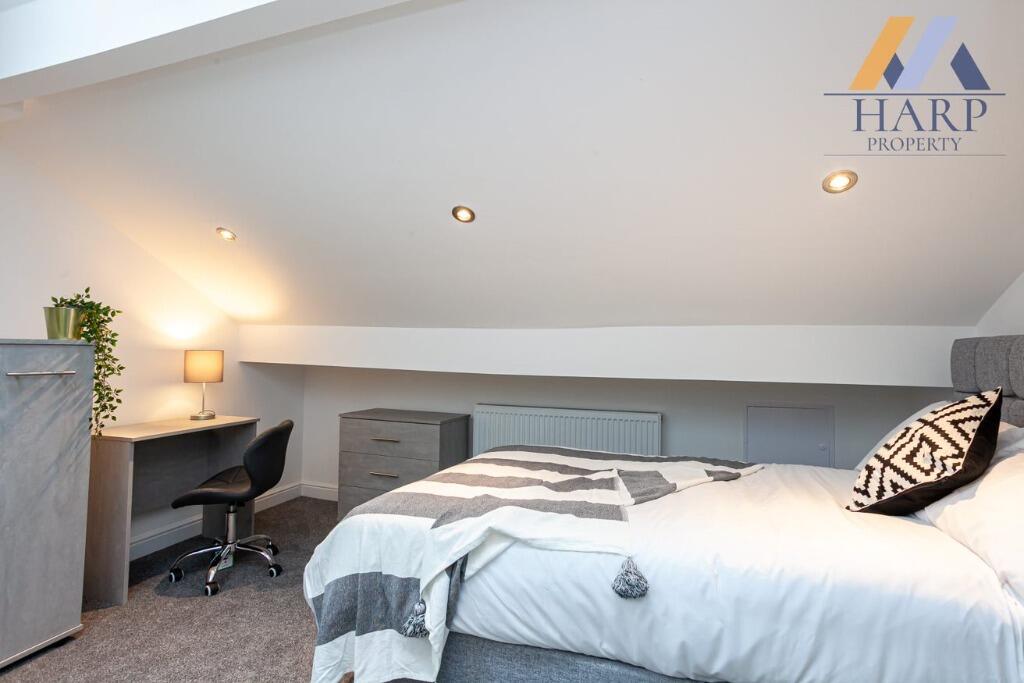 Additional image 2 of Tottington Road, Bury, BL8