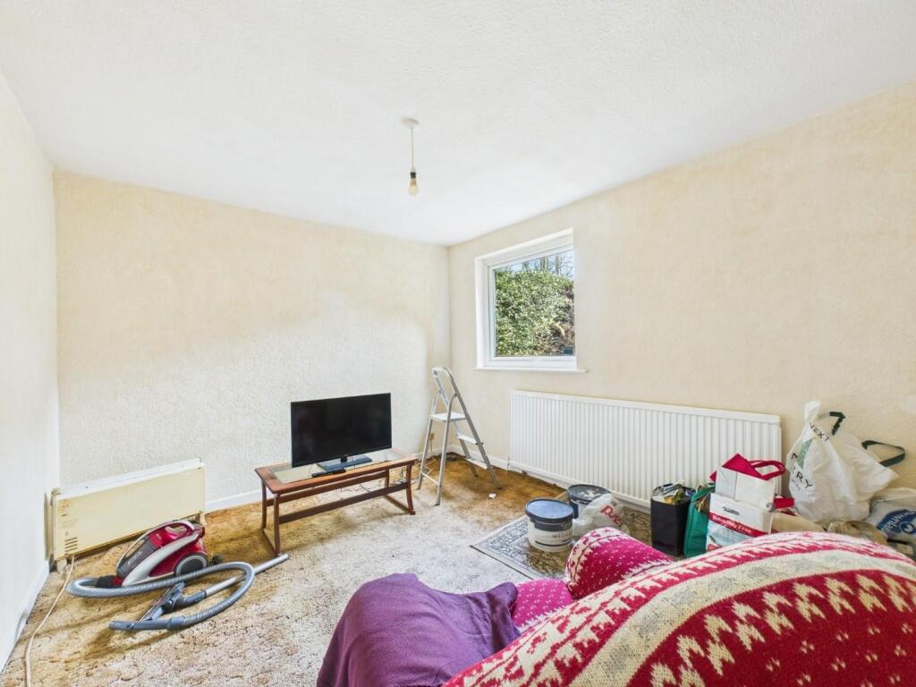 Additional image 6 of Oldside Court, East Morton, Keighley