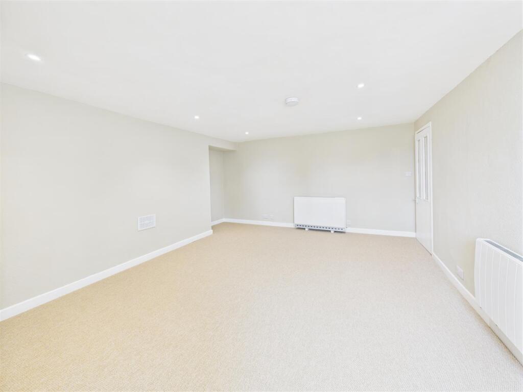 Additional image 7 of Rivers Street, City Centre