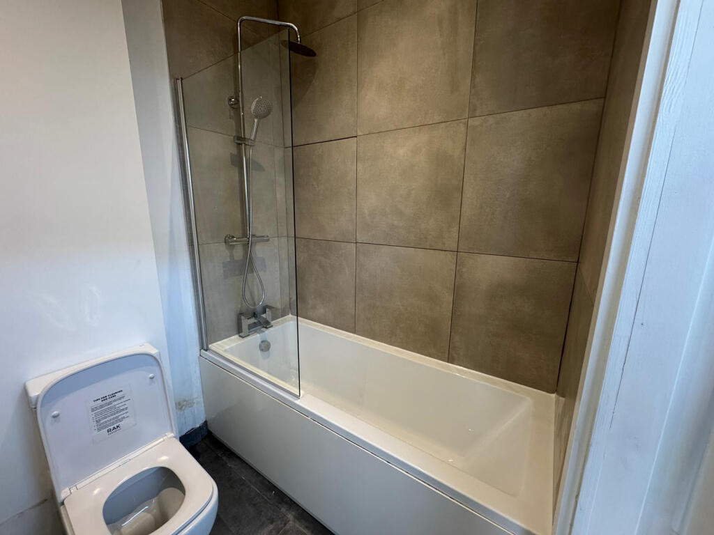 Additional image 5 of 21 Silver Street, Bury, Lancashire, BL9