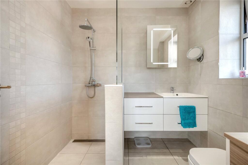 Additional image 20 of Wickfield Avenue, Christchurch, Dorset, BH23