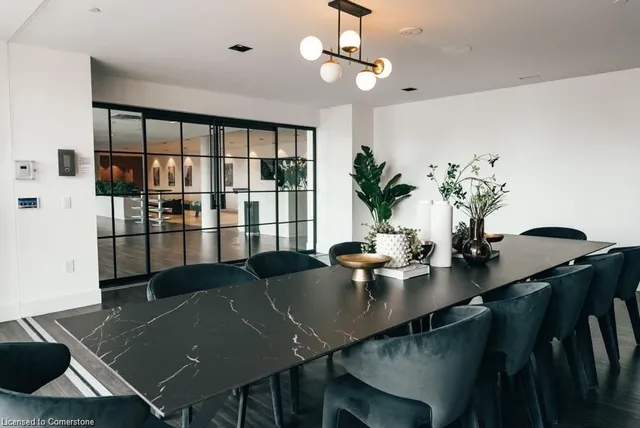 Additional image 19 of 15 Wellington St Unit 1009