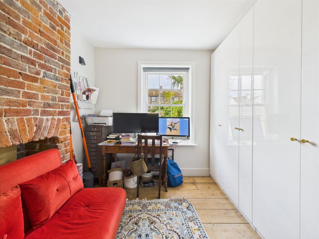 Additional image 12 of Alfred Place, Worthing BN11 3EP