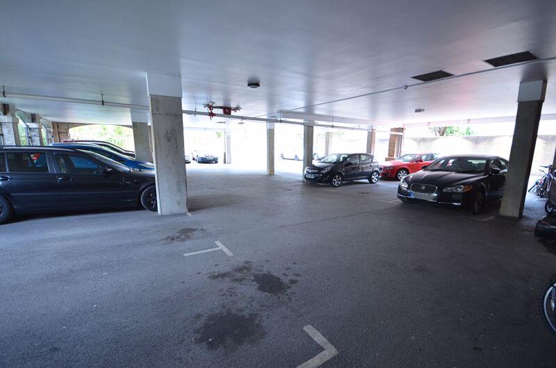 Additional image 7 of 350 Holdenhurst Road, Bournemouth