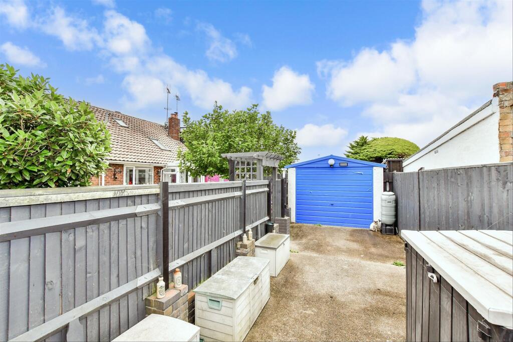 Additional image 16 of Parham Close, Littlehampton, West Sussex