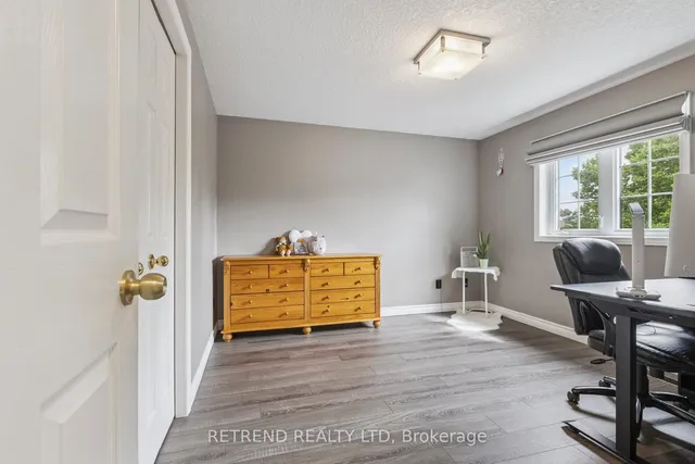 Additional image 22 of 134 QUEEN CHARLOTTE Cres