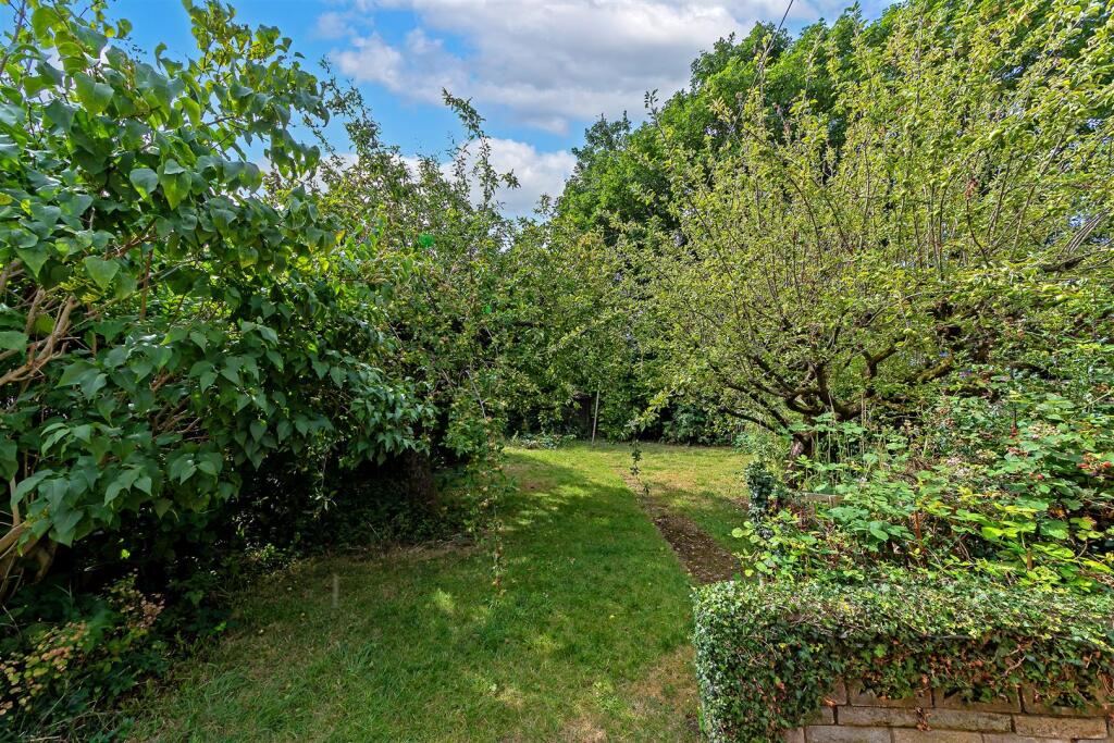 Additional image 15 of Wynchlands Crescent, St Albans