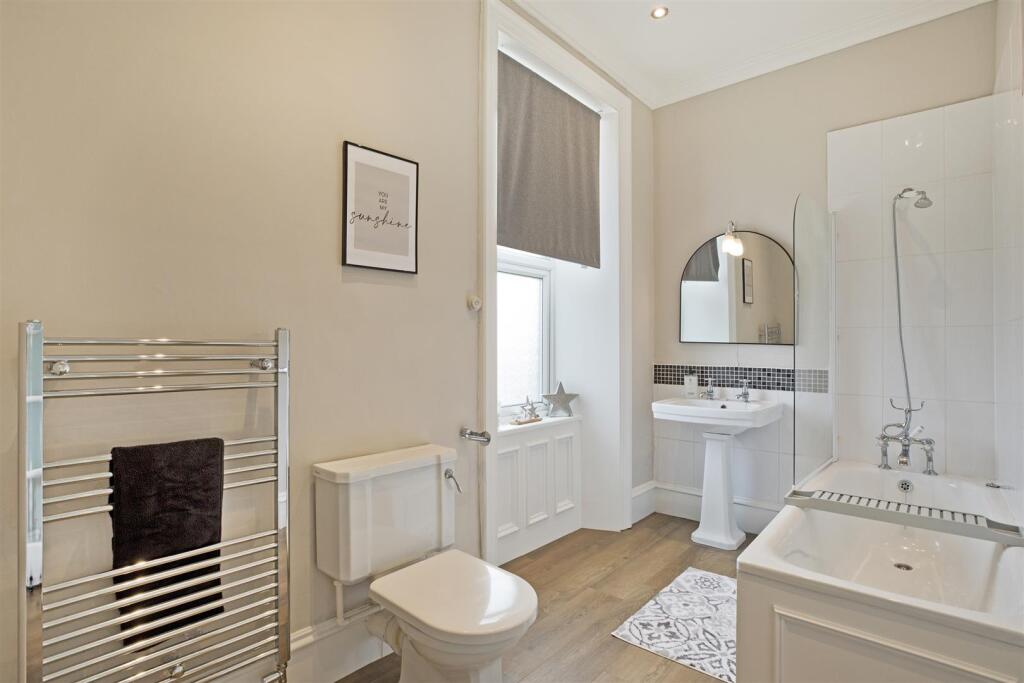 Additional image 32 of Oakfield House, Hazlewood