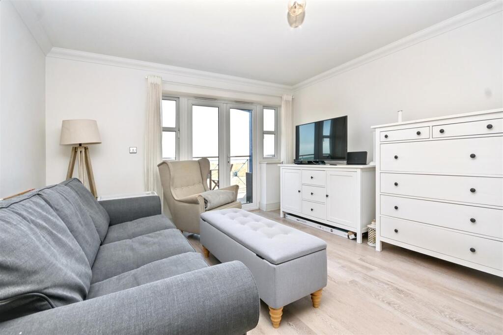 Additional image 5 of Arequipa Reef, Eastbourne