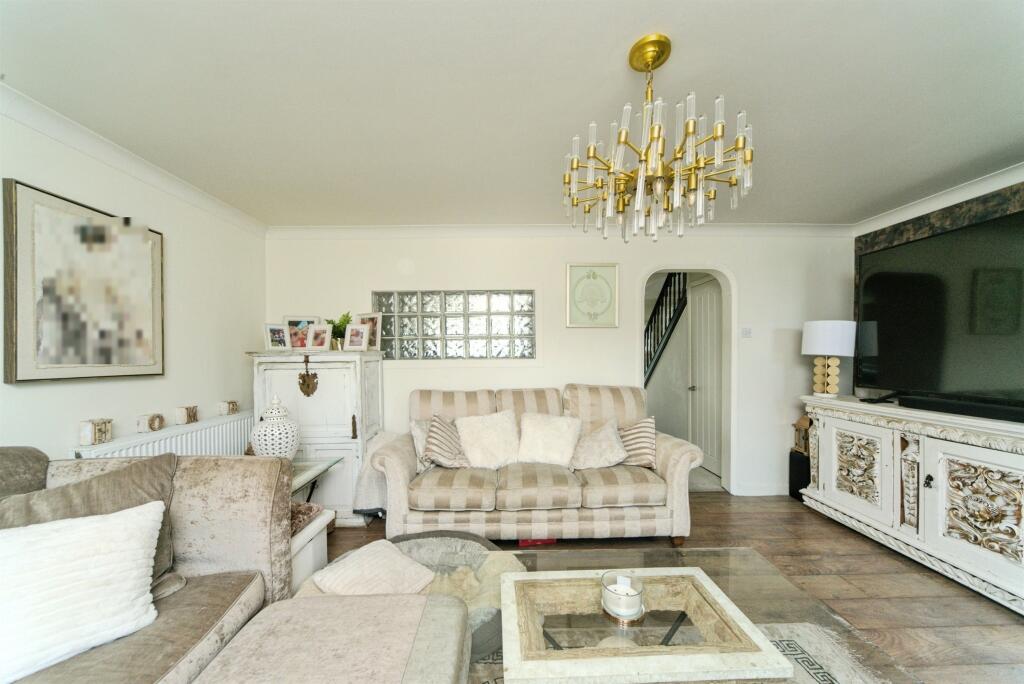 Additional image 5 of Aylesbury Avenue, Eastbourne