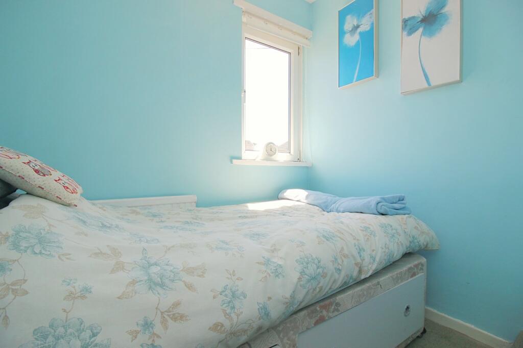 Additional image 13 of Hollingwood Lane, Bradford, BD7