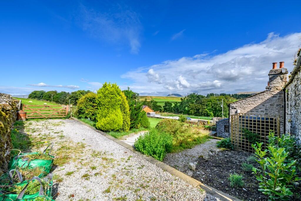 Additional image 20 of Cowside Cottage, Langcliffe, BD24