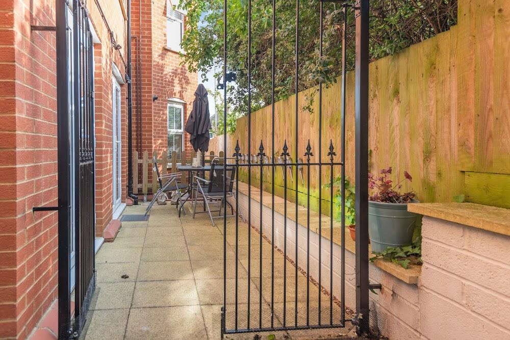 Additional image 5 of Casa, Bournemouth Road, Lower Parkstone, Poole, Dorset BH14