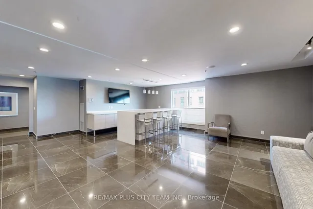 Additional image 30 of 8 Park Rd Unit 2515