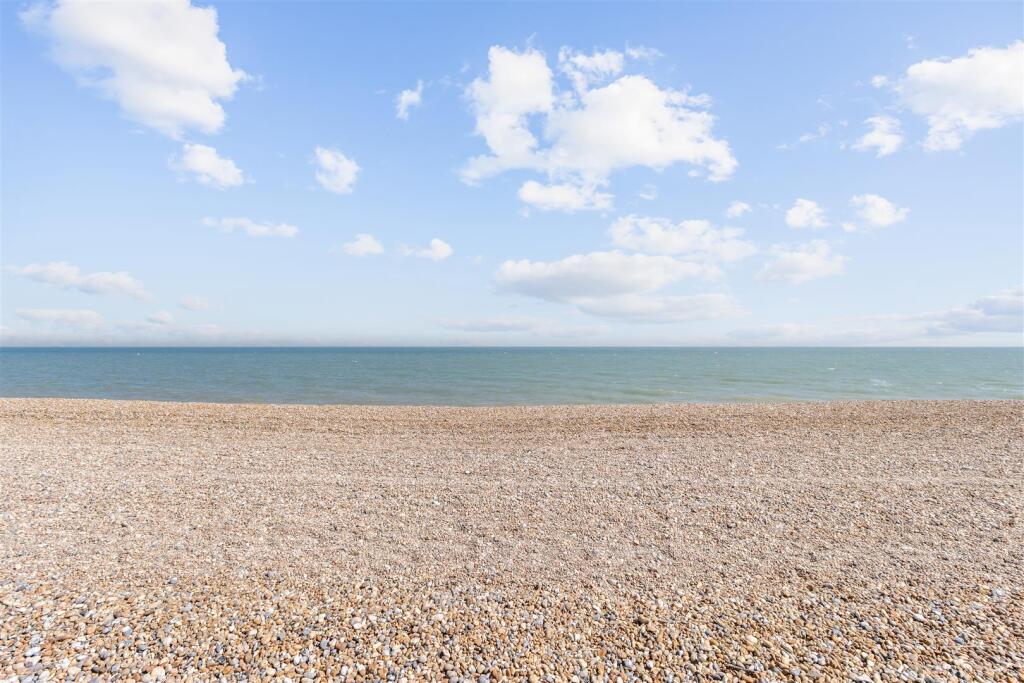 Additional image 41 of Coast Road, Pevensey Bay, Pevensey