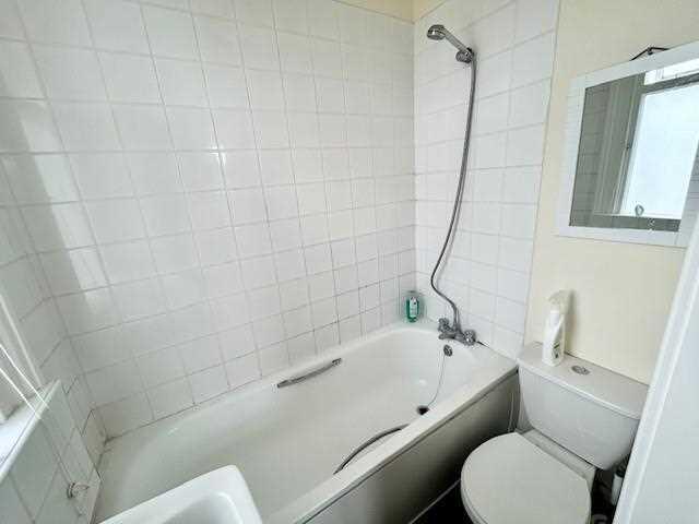 Additional image 3 of Bear Road, Room 4, Brighton