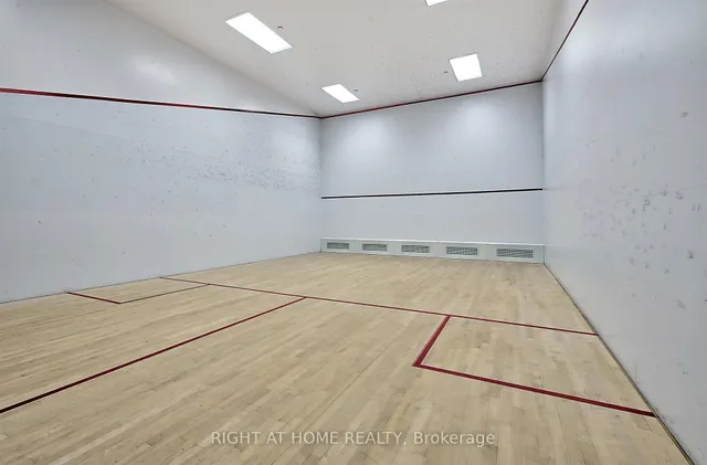 Additional image 15 of 1001 Bay St Unit 1110