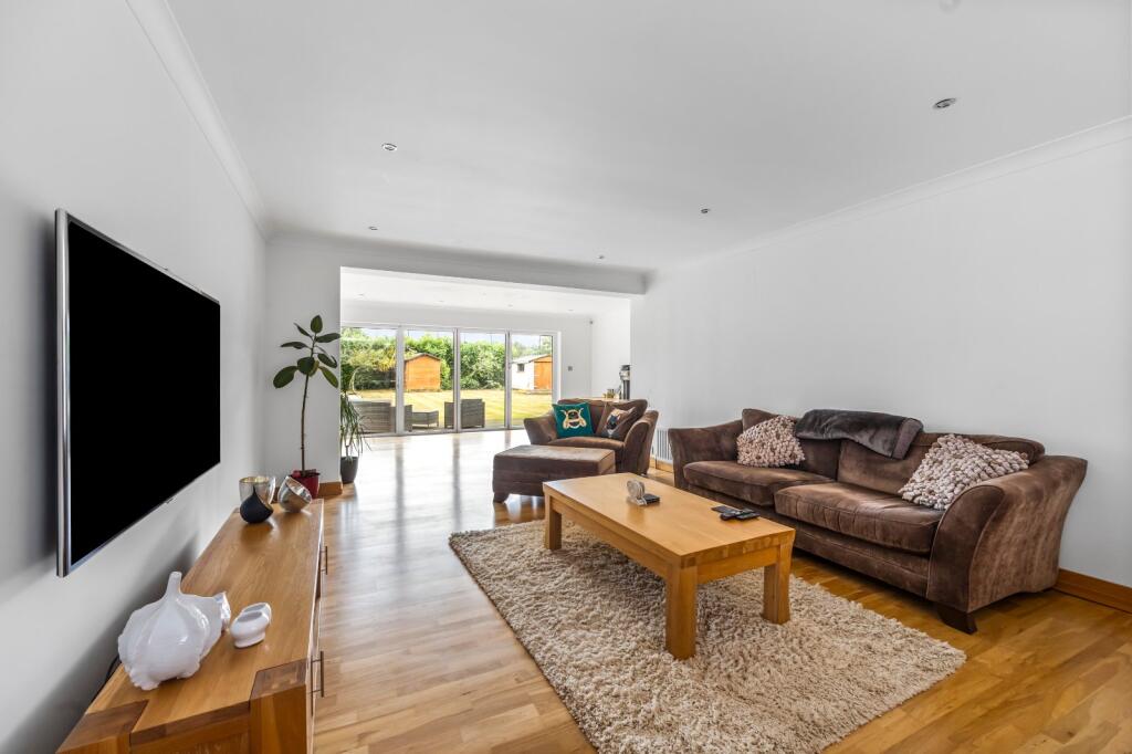 Additional image 27 of Upper Brighton Road, Worthing, BN14