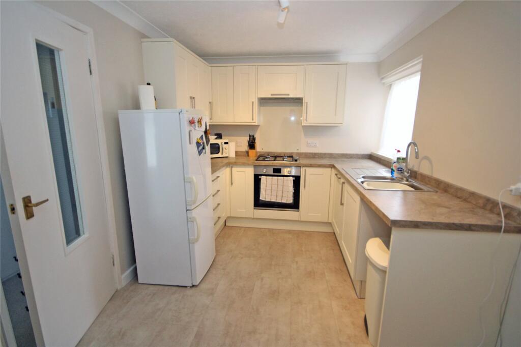 Additional image 6 of Marine Drive East, Barton on Sea, New Milton, Hampshire, BH25