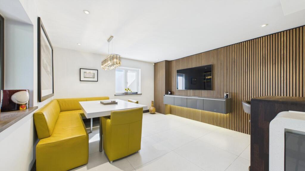 Additional image 10 of Top O'Th Knotts Farm, Tottington Road Harwood