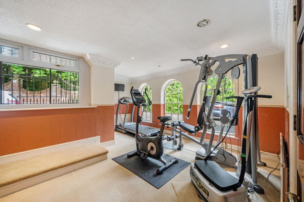 Additional image 18 of Ruscello, Chorley New Road, Bolton, BL1 | Grand Seven-Bedroom Home on 0.7 Acres