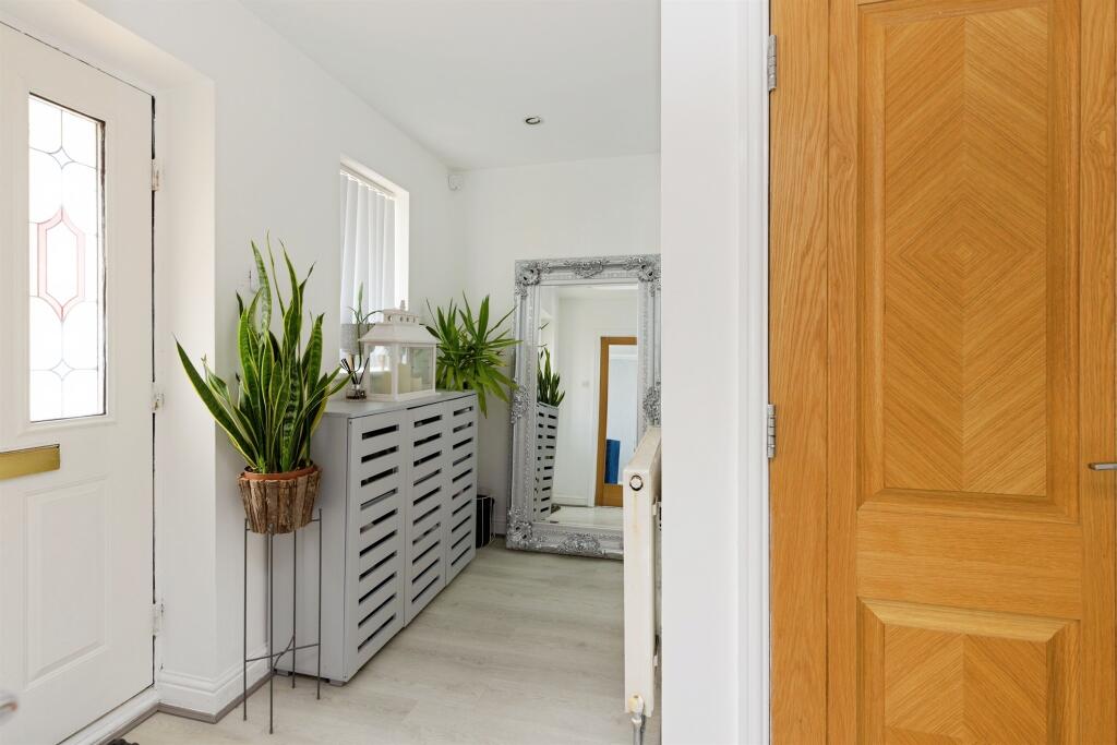 Additional image 7 of Hollybank Road, Bradford