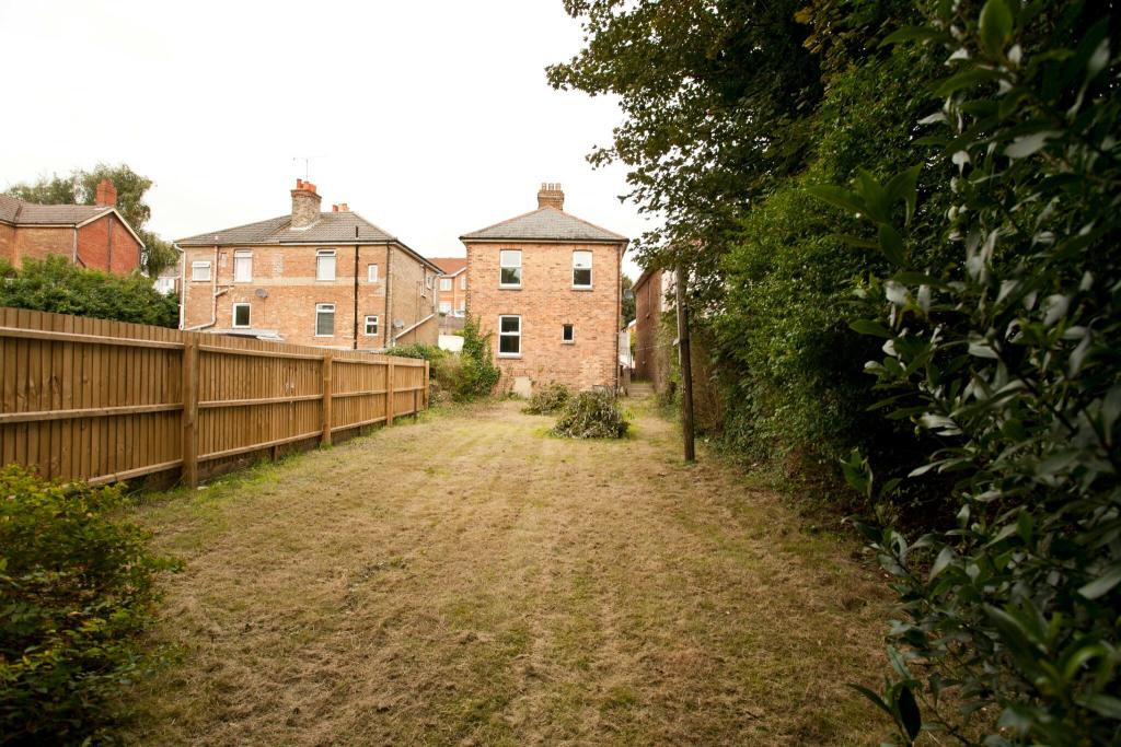 Additional image 15 of ROOM IN 4 Bed Student house on Clavin Road - SEE VIDEO TOUR
