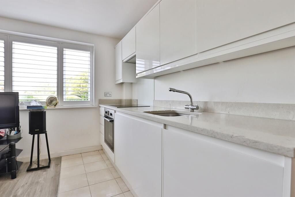 Additional image 10 of Waterloo Road, Poole