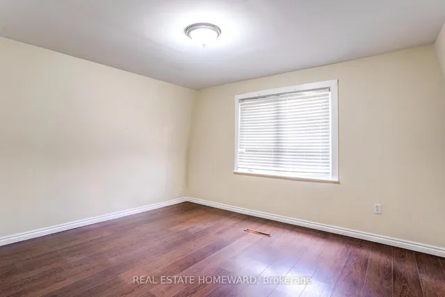 Additional image 10 of 231 Donlands Ave