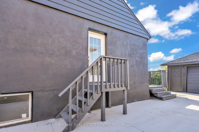 Additional image 34 of 84 Avalon Pl