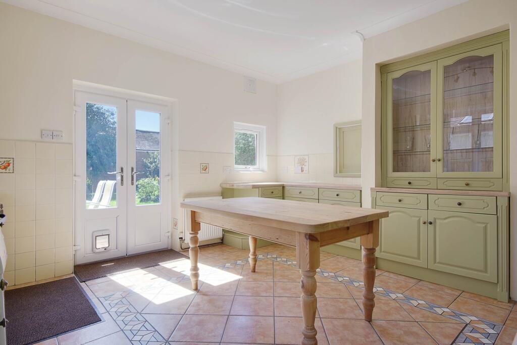 Additional image 27 of Richmond Park Avenue, Queens Park, Bournemouth BH8 9DR