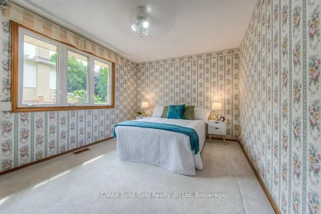 Additional image 21 of 16 Wolfe's Crt