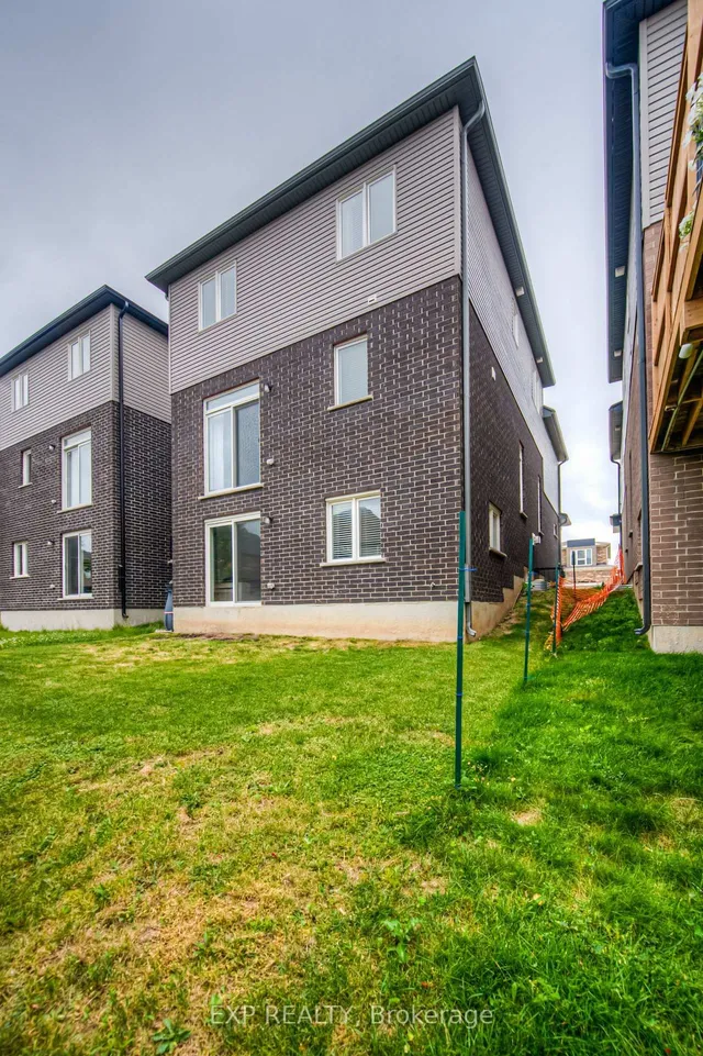 Additional image 39 of 55 Saddlebrook Crt