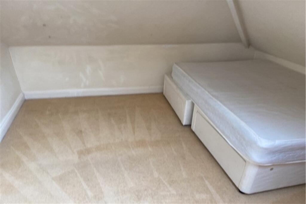 Additional image 4 of 2 bedroom Flat in Bournemouth