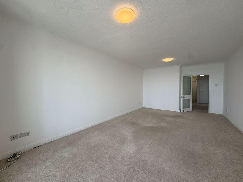 Additional image 5 of 22 Boscombe Cliff Road, Bournemouth