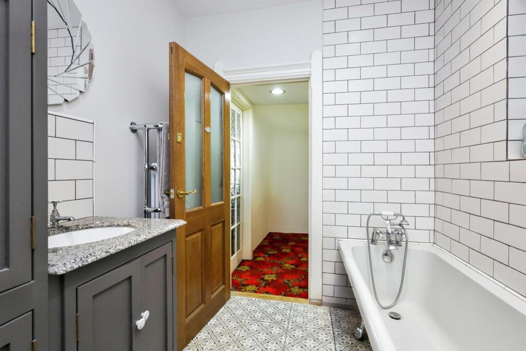 Additional image 15 of Roselands Avenue, Eastbourne