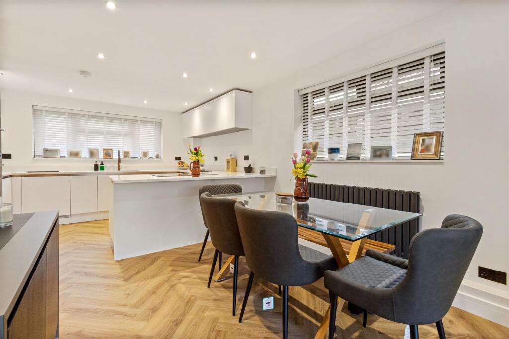 Additional image 5 of Maytree Close, Angmering, Littlehampton