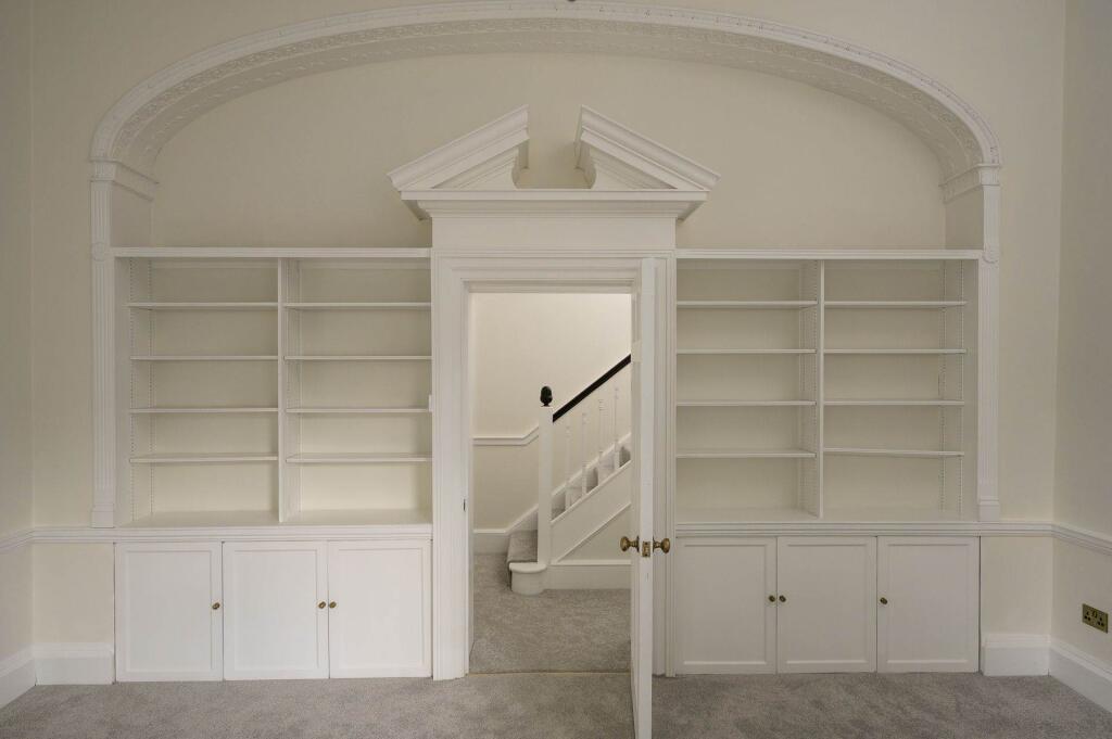 Additional image 8 of The Circus