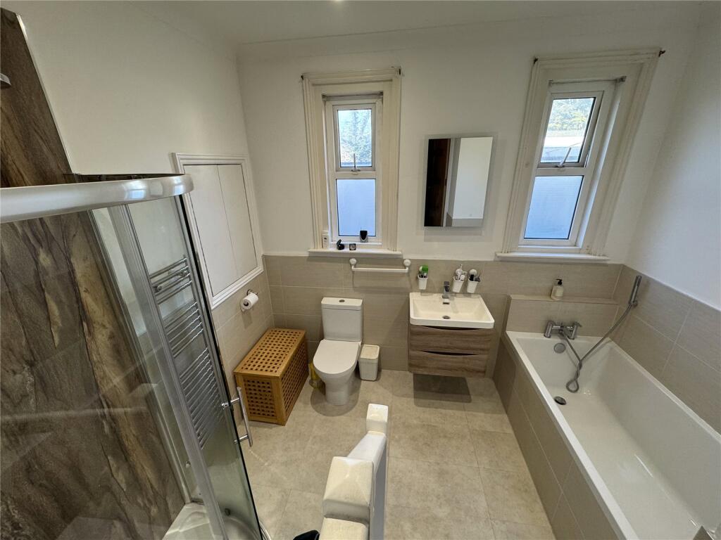 Additional image 7 of Highlands Road, Barton On Sea, Hampshire, BH25