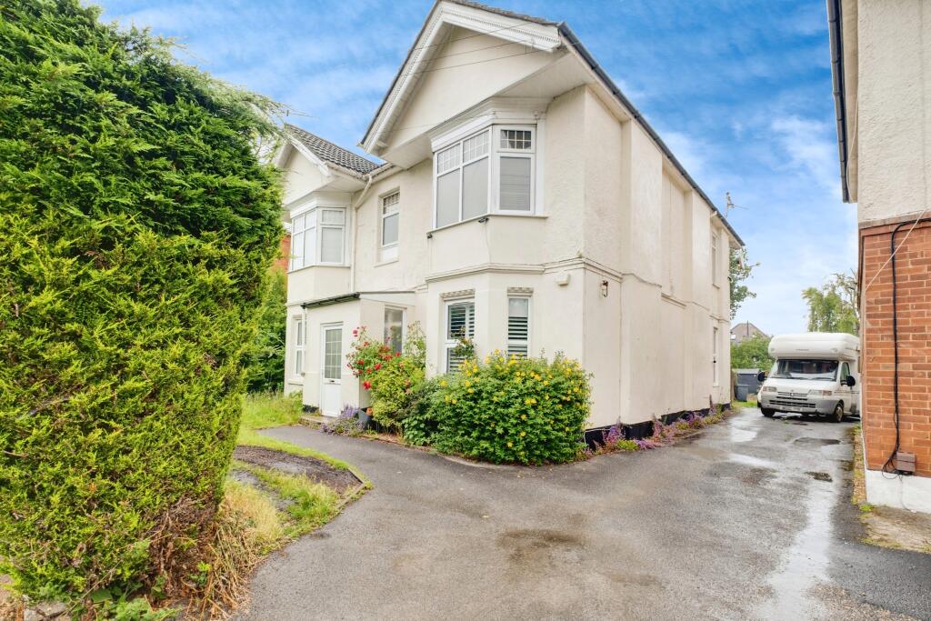 Additional image 2 of Richmond Park Crescent, Bournemouth, BH8