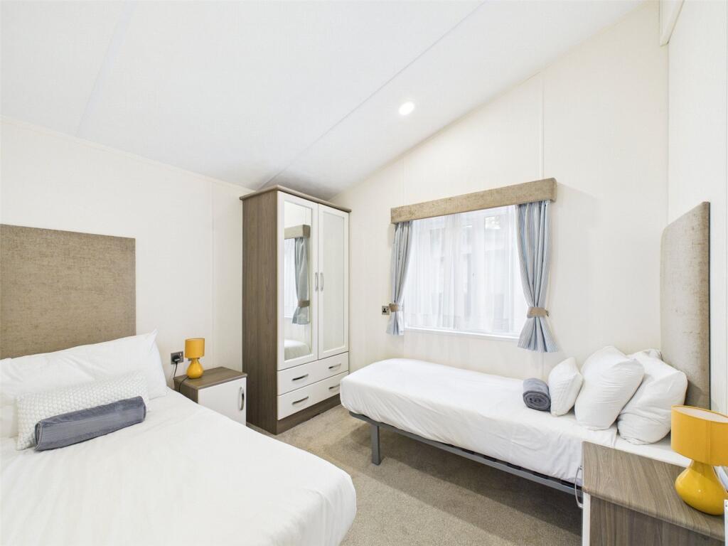 Additional image 13 of Sandhills, Mudeford, Christchurch, Dorset, BH23