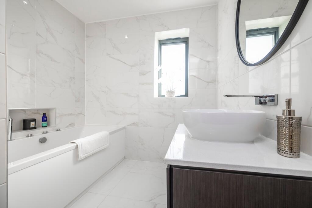 Additional image 20 of Beech Lane, Ringwood, BH24